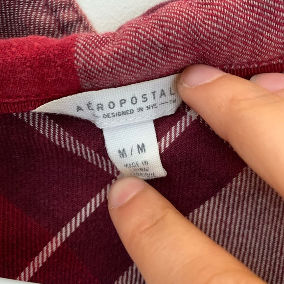 Long sleeve Red flannel. Style: light wash - Picture 2 of 3